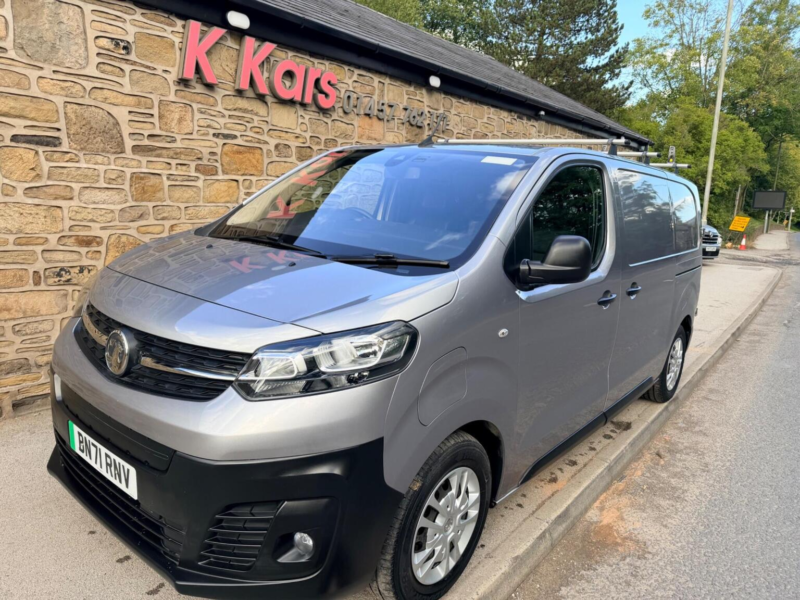 2021 Vauxhall Vivaro Electric 3100 75kwh Dynamic Auto L1 H1 5dr in Grey — image 1