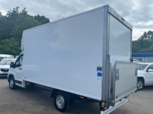 2024 Maxus Deliver 9 D20 Luton — image 4