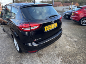 2017 Ford C-Max 1.0 T Ecoboost Zetec in Black — image 6