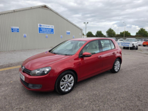 2011 Volkswagen Golf 1.4 Tsi Se Euro 5 5dr in Red — image 3