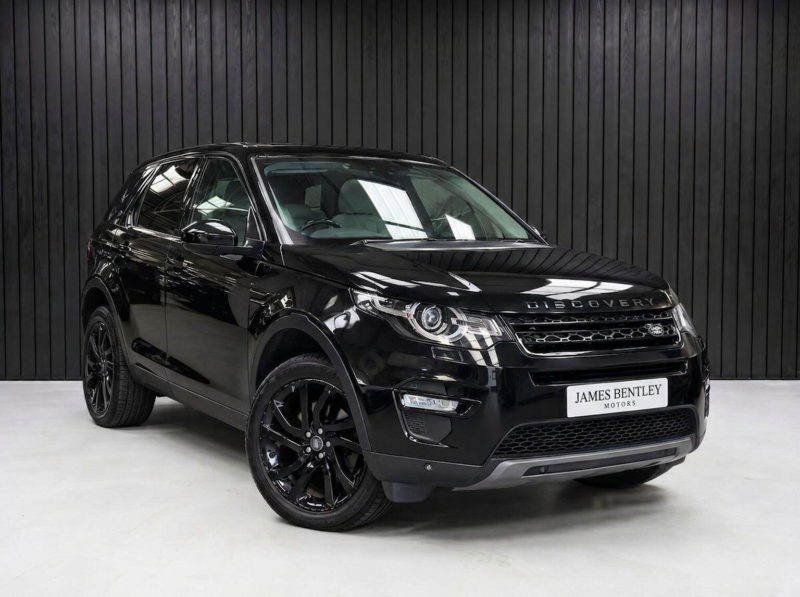 2018 Land Rover Discovery Sport 2.0 Td4 Hse Black Auto 4WD Euro 6 (s/s) 5dr in Black — image 1