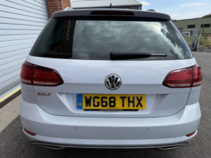 2018 Volkswagen Golf 1.5 Tsi Evo Gt in Silver — image 4