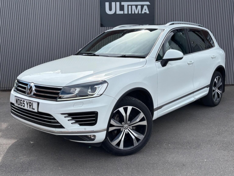 2015 Volkswagen Touareg 3.0 Tdi V6 Bluemotion Tech R-Line Tiptronic 4WD Euro 6 (s/s) 5dr in White — image 1