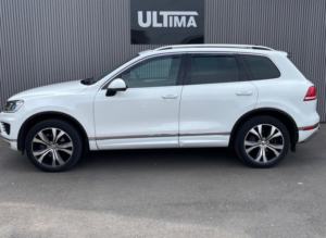 2015 Volkswagen Touareg 3.0 Tdi V6 Bluemotion Tech R-Line Tiptronic 4WD Euro 6 (s/s) 5dr in White — image 6