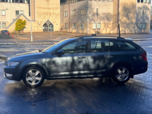 2017 Skoda Octavia 2.0 Tdi Se Business Estate 5dr Diesel Manual Euro 6 (s/s) (150 Ps) in Grey — image 3