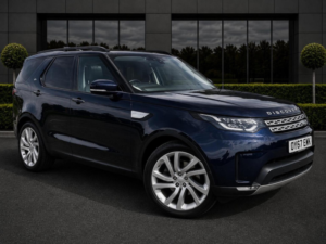 2017 Land Rover Discovery 2.0 Sd4 Hse Luxury Auto 4WD Euro 6 (s/s) 5dr in Blue — image 5