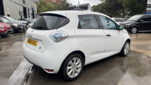 2015 Renault Zoe Dynamique Nav Electric Automatic White 5dr Low Tax+satnav+cruise in White — image 4