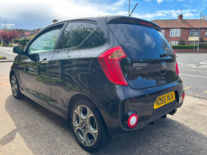 2016 Kia Picanto 1.25 Ecodynamics Chilli Hatchback 3dr Petrol Manual Euro 6 (s/s) (84 Bhp) in Black — image 4