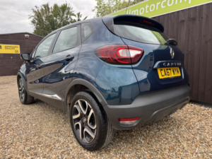 2018 Renault Captur 0.9 Dynamique Nav Tce 90 in Blue — image 4