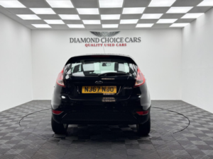 2017 Ford Fiesta 1.3 Zetec in Black — image 5