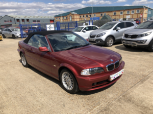 2000 BMW 3 Series 2.2 E46 320ci Convertible M54 2.2 in Red — image 6