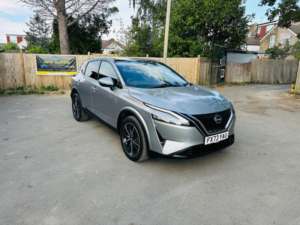 2023 Nissan Qashqai 1.3 Dig-T Mhev Tekna Xtron Euro 6 (s/s) 5dr in Silver — image 3