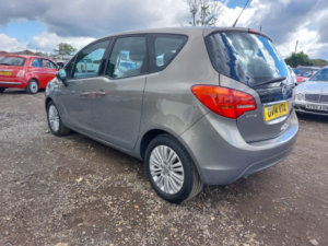 2014 Vauxhall Meriva 1.4 T 16v Energy in Brown — image 5