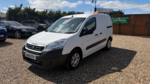 2018 Peugeot Partner 1.6 Bluehdi 854 Professional L1 5dr in White — image 3