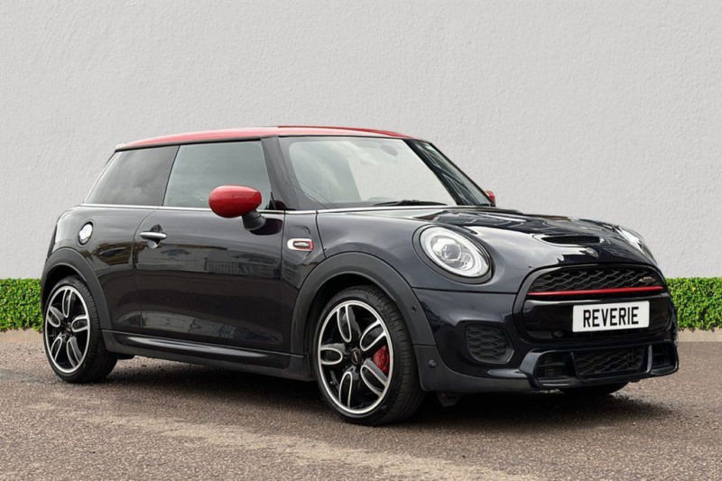 2020 MINI Hatch 2.0 John Cooper Works Hatchback 3dr Petrol Steptronic Euro 6 (s/s) (231 Ps) in Black — image 1