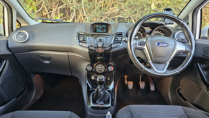 2013 Ford Fiesta 1.3 Zetec in White — image 6