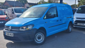 2016 Volkswagen Caddy Maxi 2.0 Tdi C20 Bluemotion Tech Startline Panel Van 6dr Diesel Manual Lwb Euro 6 (s/s) (102 Ps) in Blue — image 3