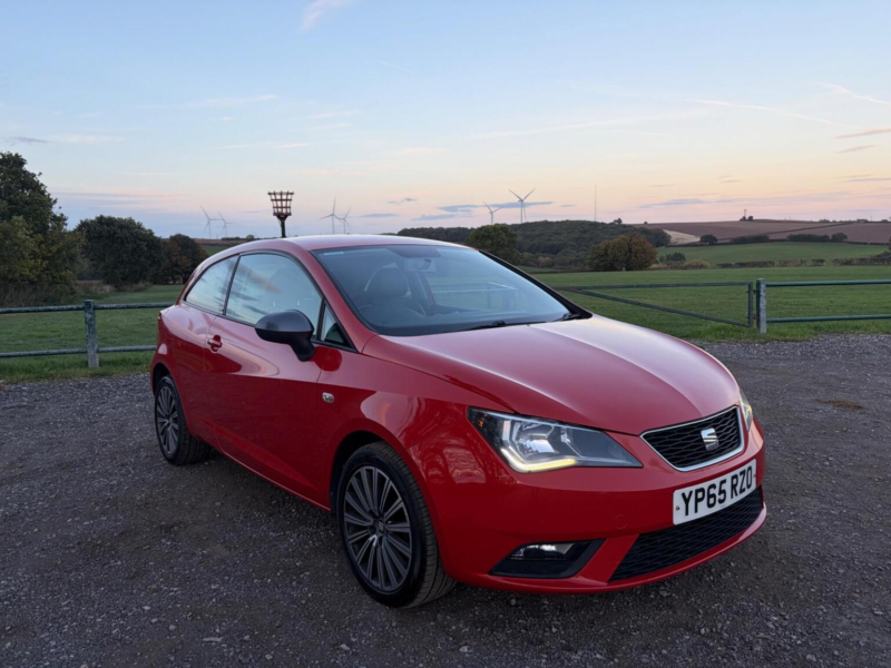 2015 SEAT Ibiza 1.2 Tsi Connect Sport Coupe Euro 6 3dr in Red — image 1