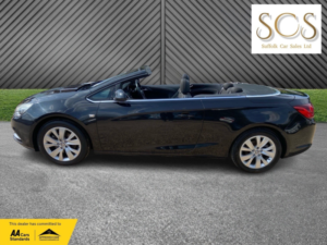 2014 Vauxhall Cascada 2.0 Cdti Se in Black — image 4