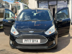 2017 Ford B-Max 1.6 Zetec Navigator Powershift Euro 6 5dr in Black — image 5