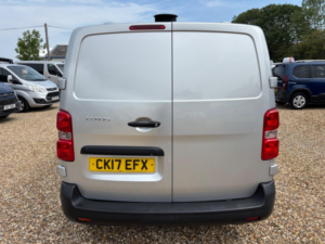 2017 Peugeot Expert 1.6 Bluehdi 1000 Professional in Silver — image 4