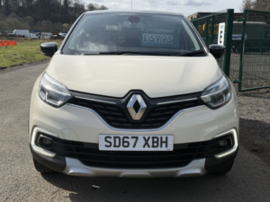 2017 Renault Captur 0.9 Tce Energy Dynamique S Nav SUV 5dr Petrol Manual Euro 6 (s/s) (90 Ps) in Multicolour — image 2