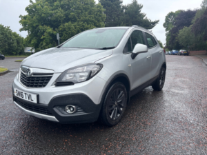 2016 Vauxhall Mokka 1.6i Exclusiv SUV 5dr Petrol Manual 2WD Euro 6 (s/s) (115 Ps) in Silver — image 4