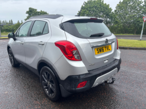 2016 Vauxhall Mokka 1.6i Exclusiv SUV 5dr Petrol Manual 2WD Euro 6 (s/s) (115 Ps) in Silver — image 5