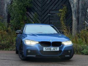 2016 BMW 3 Series 2.0 320i M Sport Auto Xdrive Euro 6 (s/s) 4dr in Blue — image 3