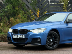 2016 BMW 3 Series 2.0 320i M Sport Auto Xdrive Euro 6 (s/s) 4dr in Blue — image 4