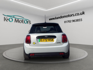 2022 MINI Electric Hatch Cooper Se 32.6kwh Level 2 Auto 3dr in Silver — image 5