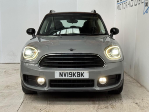2018 MINI Countryman 2.0 Cooper D All4 Euro 6 (s/s) 5dr in Grey — image 2