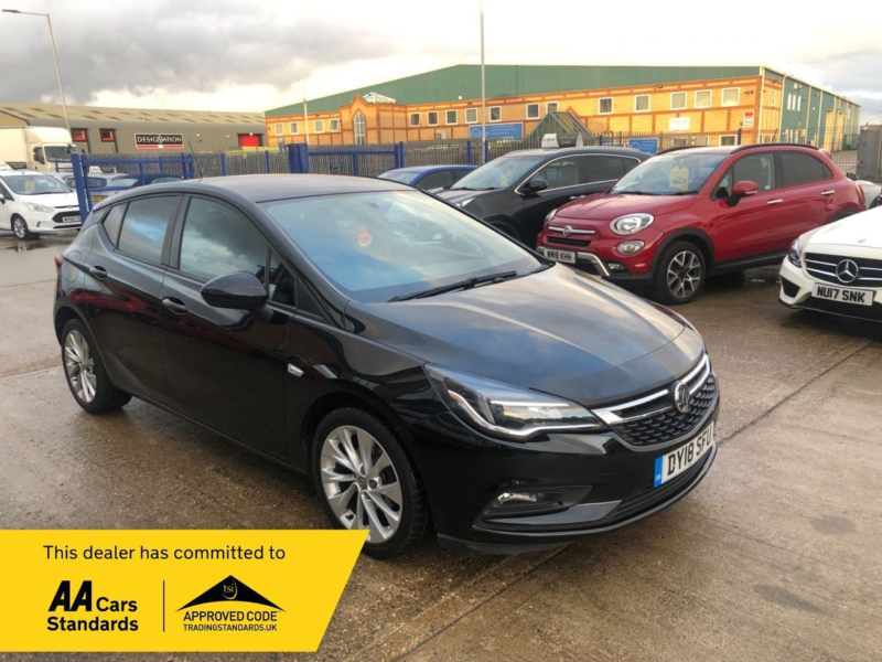 2018 Vauxhall Astra 1.4 I Design in Black — image 1