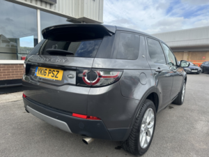 2016 Land Rover Discovery Sport 2.0 Td4 Hse in Grey — image 6