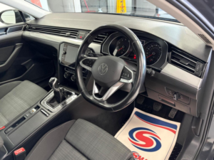 2020 Volkswagen Passat 1.5 Tsi Evo Se Nav Euro 6 (s/s) 4dr in Grey — image 6