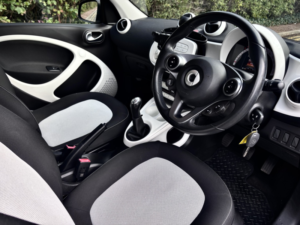 2015 Smart Forfour 1.0 Passion in Black — image 3
