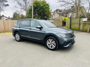 2022 Volkswagen Tiguan Allspace 1.5 Tsi Life DSG Euro 6 (s/s) 5dr in Grey — image 5
