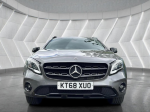 2019 Mercedes-Benz Gla 1.6 Gla180 Urban Edition 7g-Dct Euro 6 (s/s) 5dr in Grey — image 4