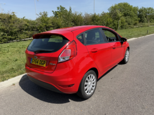 2015 Ford Fiesta 1.3 Style in Red — image 3