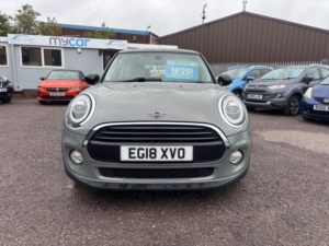 2018 MINI Hatch 1.5 Cooper D Euro 6 (s/s) 3dr in Grey — image 6