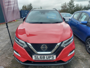 2018 Nissan Qashqai 1.5 Dci Tekna+ in Red — image 3