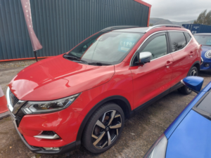 2018 Nissan Qashqai 1.5 Dci Tekna+ in Red — image 4