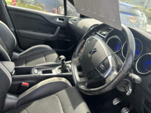 2013 Citroen Ds4 2.0 Hdi Dstyle in Grey — image 2