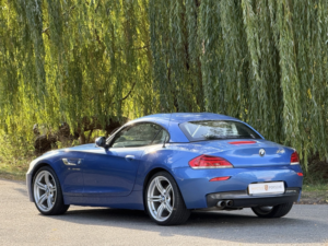 2015 BMW Z4 2.0 Z4 Sdrive20i M Sport Roadster in Blue — image 4