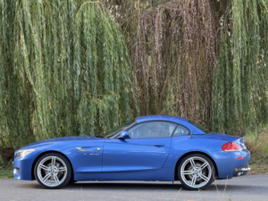 2015 BMW Z4 2.0 Z4 Sdrive20i M Sport Roadster in Blue — image 5