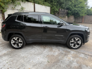 2020 Jeep Compass 2.0 Limited 2.0 Multijet Ii 140hp 4x4 in Black — image 3