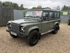 1987 Land Rover Defender 110 200tdi Engine Upgrade*amazing Chassis*tax&mot Exempt Soon*refurb in Green — image 3