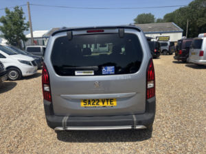 2022 Peugeot Rifter Wheelchair Accessible Vehicle Wav 1.5 Bluehdi Allure in Grey — image 4