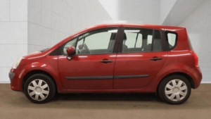 2009 Renault Grand Modus 1.2 16v Expression Euro 4 5dr in Red — image 6