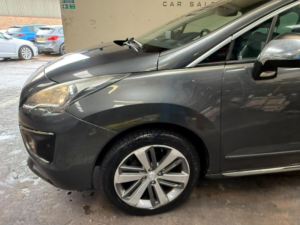 2015 Peugeot 3008 1.6 Bluehdi Allure Etg Euro 6 (s/s) 5dr in Grey — image 4